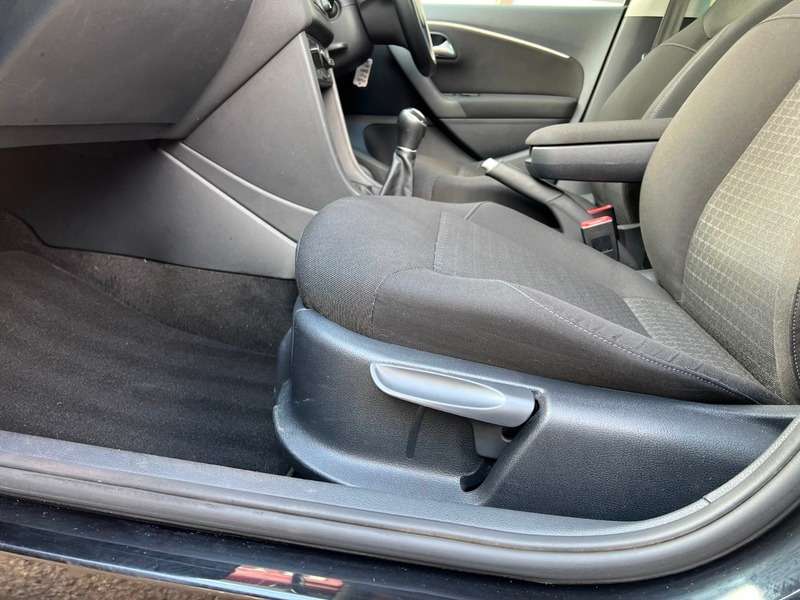 2014 VOLKSWAGEN POLO 2014 VOLKSWAGEN POLO