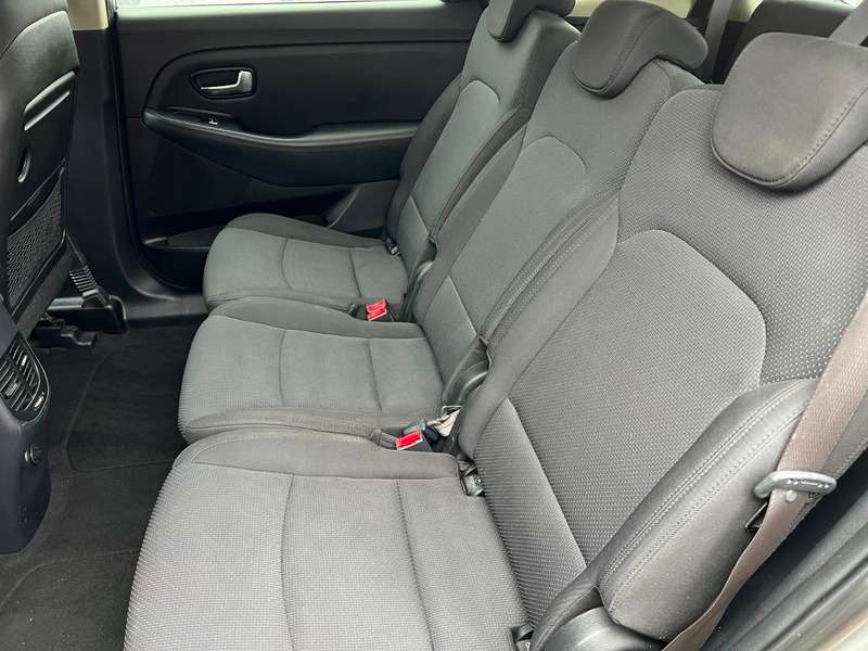 2014 KIA CARENS 2014 KIA CARENS