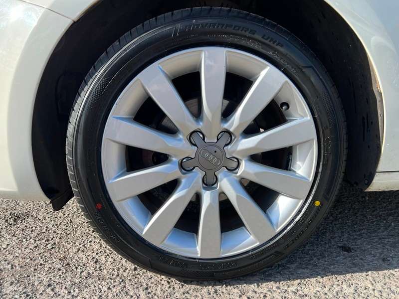 2013 AUDI A1 2013 AUDI A1