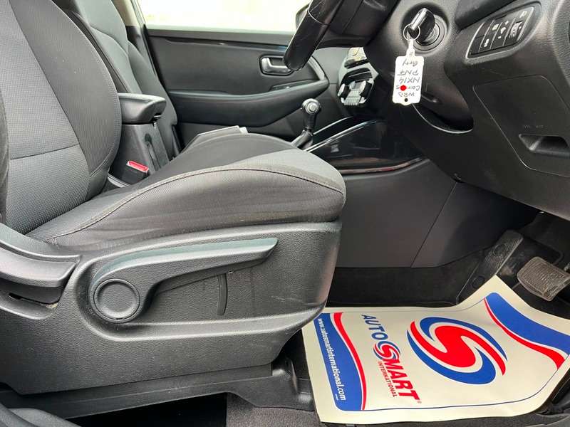 2014 KIA CARENS 2014 KIA CARENS