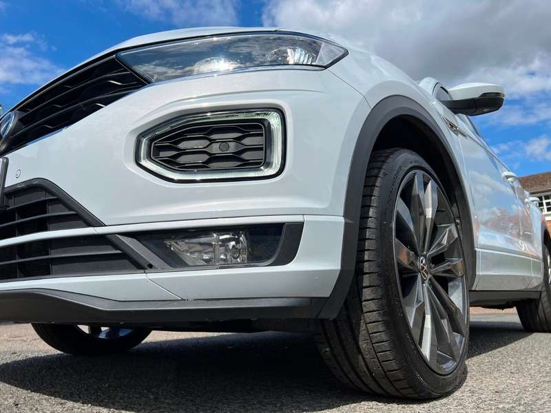 2021 VOLKSWAGEN T-ROC 2021 VOLKSWAGEN T-ROC