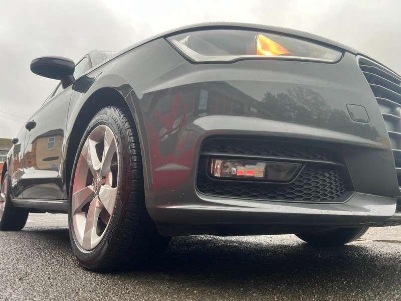 2017 AUDI A1 2017 AUDI A1