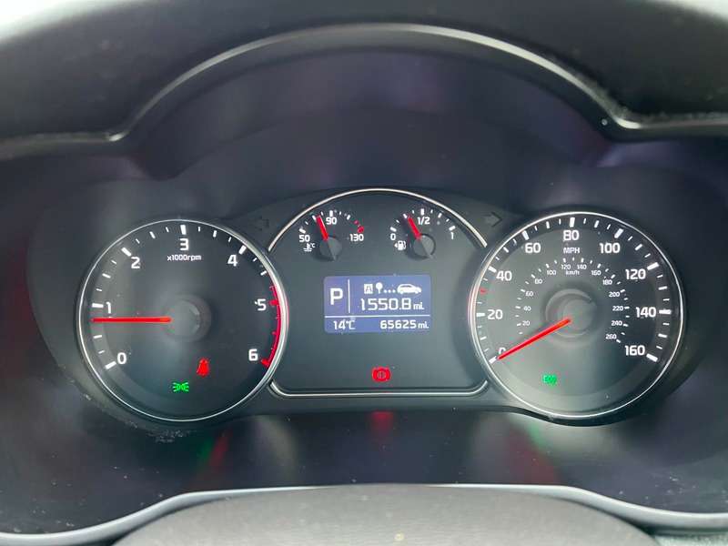 2014 KIA CARENS 2014 KIA CARENS