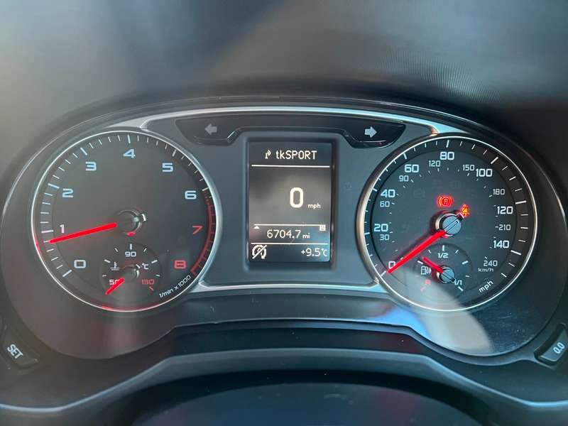 2017 AUDI A1 2017 AUDI A1