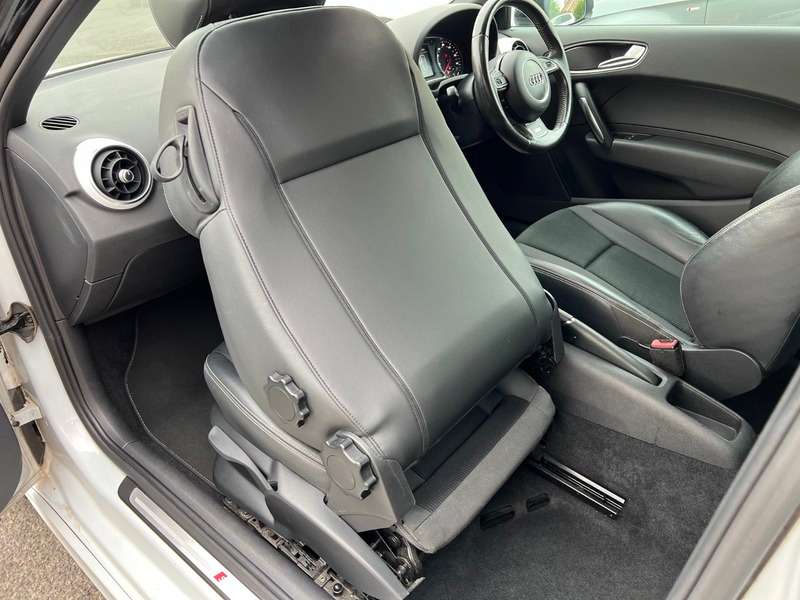 2014 AUDI A1 2014 AUDI A1