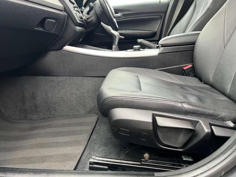 2012 BMW 1 SERIES 2012 BMW 1 SERIES