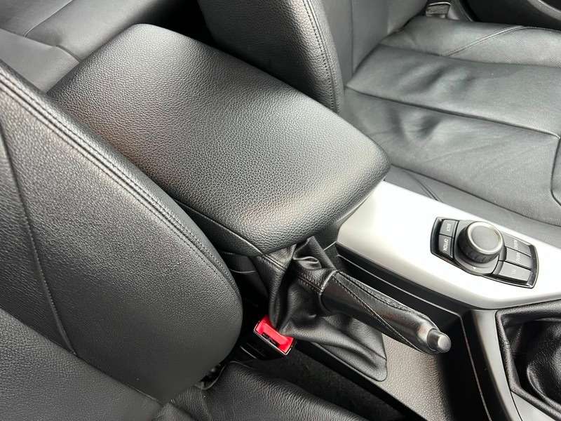 2012 BMW 1 SERIES 2012 BMW 1 SERIES