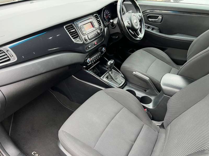 2014 KIA CARENS 2014 KIA CARENS