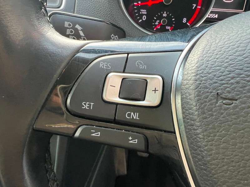 2014 VOLKSWAGEN POLO 2014 VOLKSWAGEN POLO