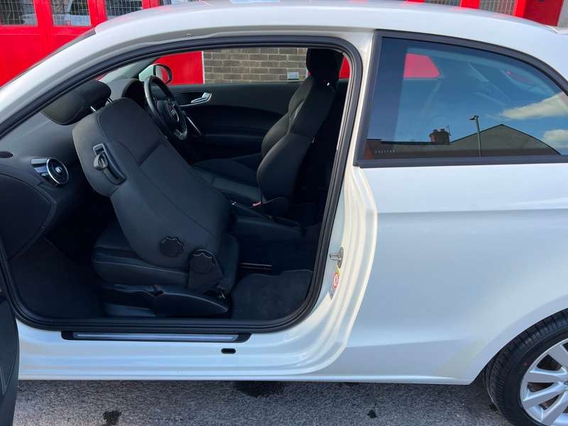 2013 AUDI A1 2013 AUDI A1