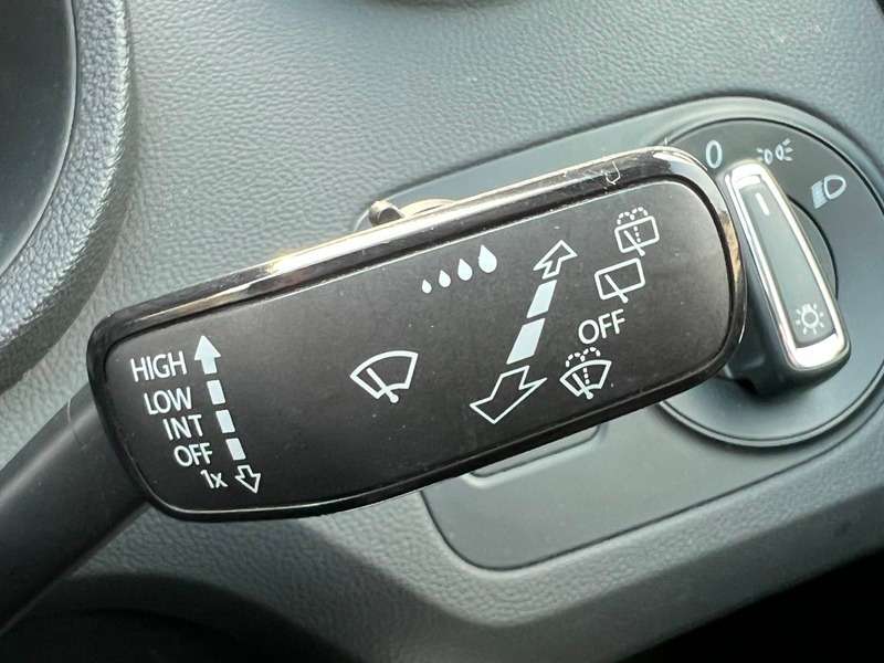 2016 SEAT IBIZA 2016 SEAT IBIZA
