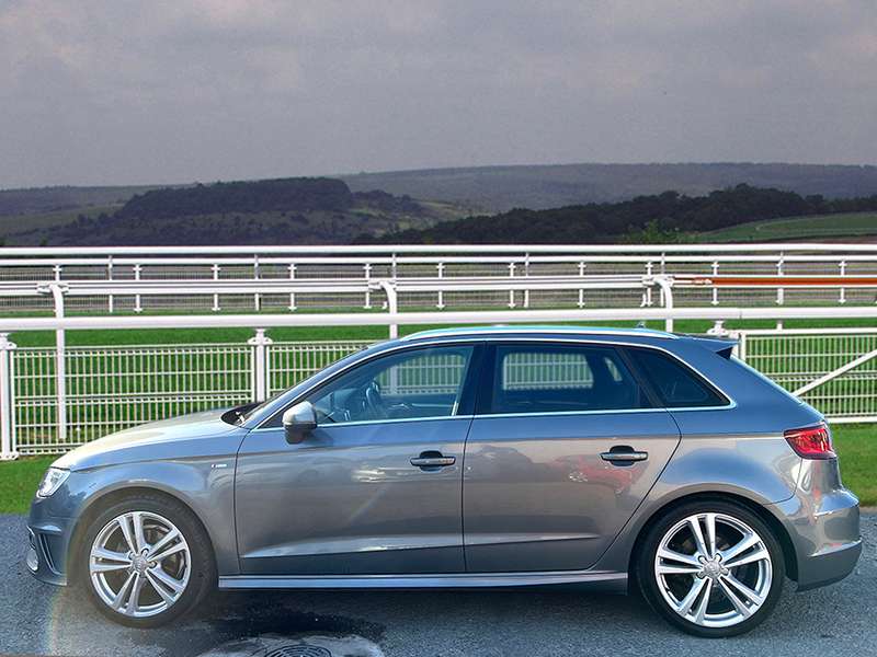 A 2015 AUDI A3 TFSI S LINE A 2015 AUDI A3 TFSI S LINE