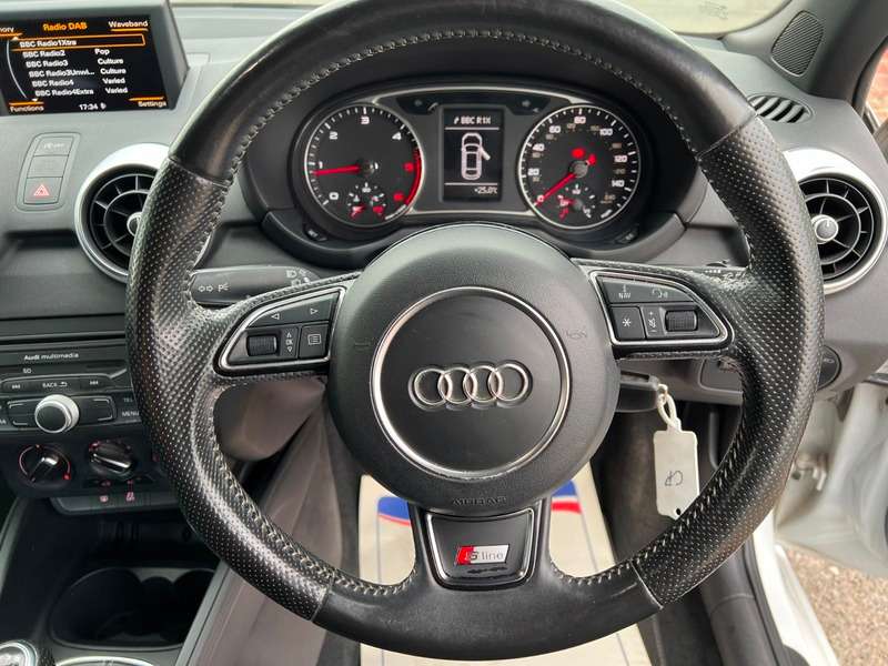2014 AUDI A1 2014 AUDI A1