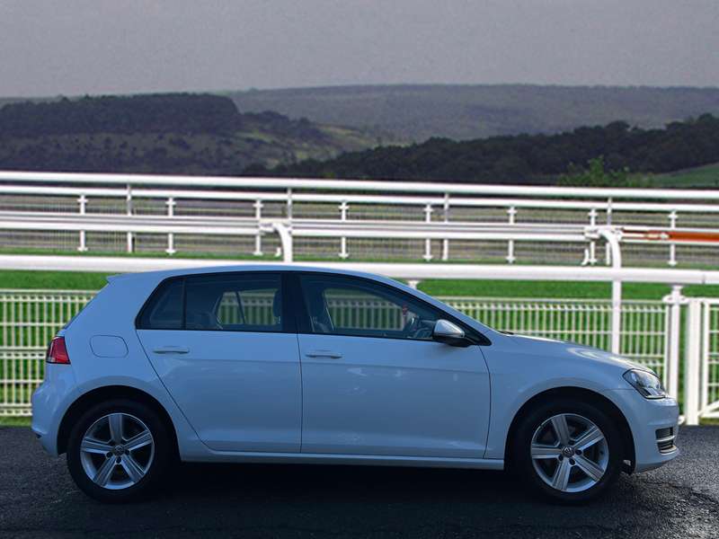 2017 VOLKSWAGEN GOLF 2017 VOLKSWAGEN GOLF