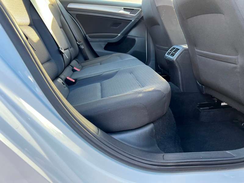 2017 VOLKSWAGEN GOLF 2017 VOLKSWAGEN GOLF