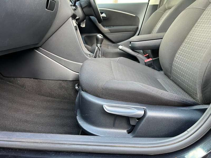 2014 VOLKSWAGEN POLO 2014 VOLKSWAGEN POLO