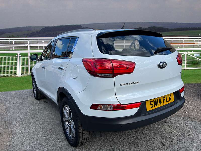 A 2014 KIA SPORTAGE CRDI KX-2 A 2014 KIA SPORTAGE CRDI KX-2