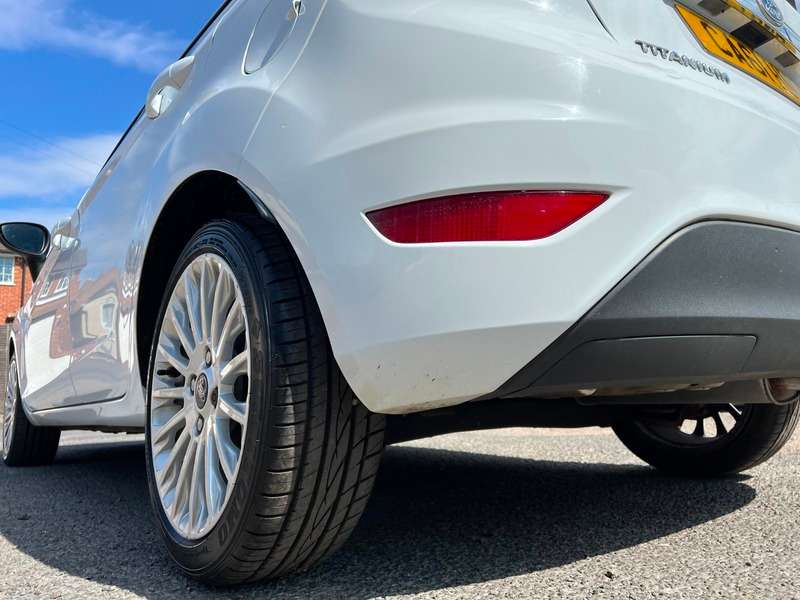 2012 FORD FIESTA 2012 FORD FIESTA