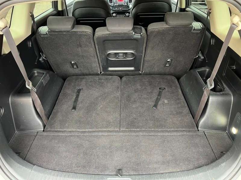 2014 KIA CARENS 2014 KIA CARENS