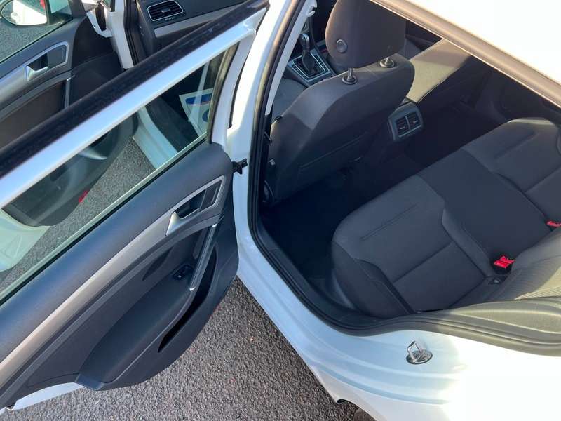 2017 VOLKSWAGEN GOLF 2017 VOLKSWAGEN GOLF