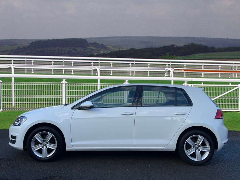 2017 VOLKSWAGEN GOLF 2017 VOLKSWAGEN GOLF