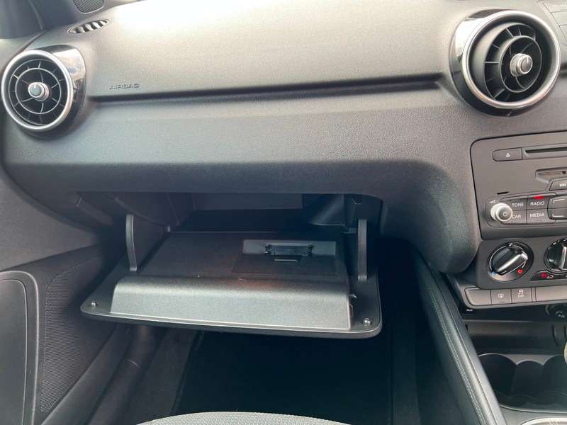 2013 AUDI A1 2013 AUDI A1
