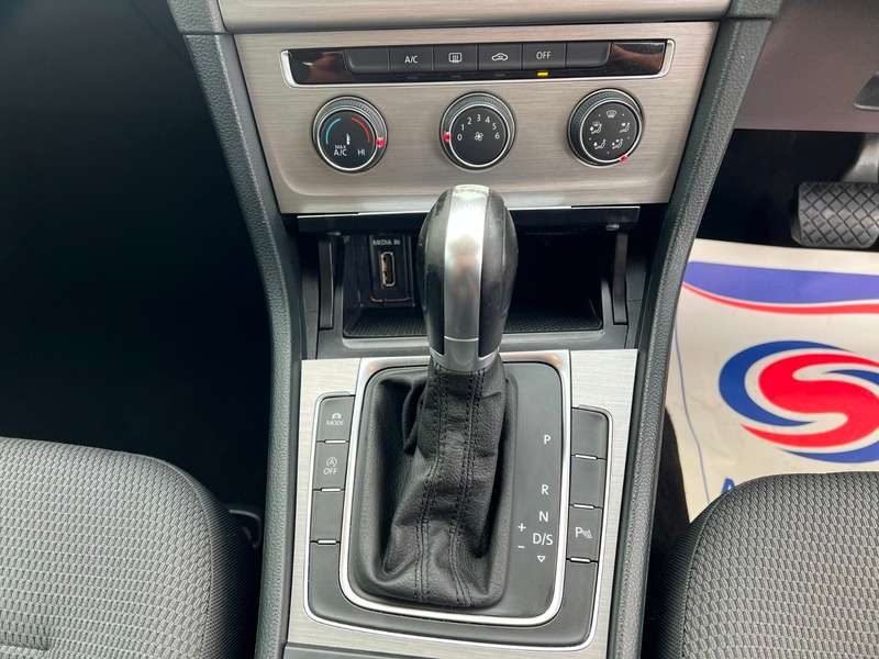 2015 VOLKSWAGEN GOLF 2015 VOLKSWAGEN GOLF