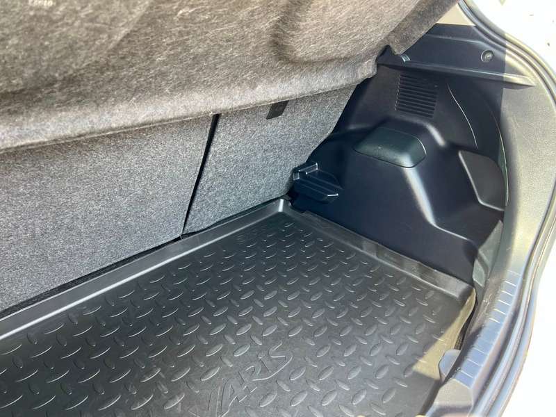 2012 TOYOTA YARIS 2012 TOYOTA YARIS