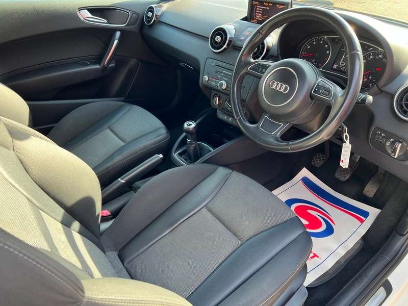 2013 AUDI A1 2013 AUDI A1