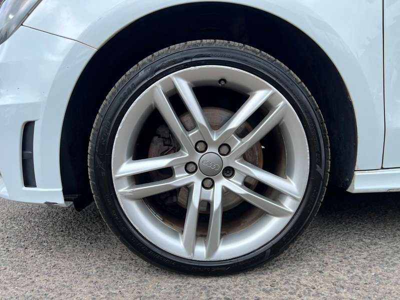 2013 AUDI A1 2013 AUDI A1