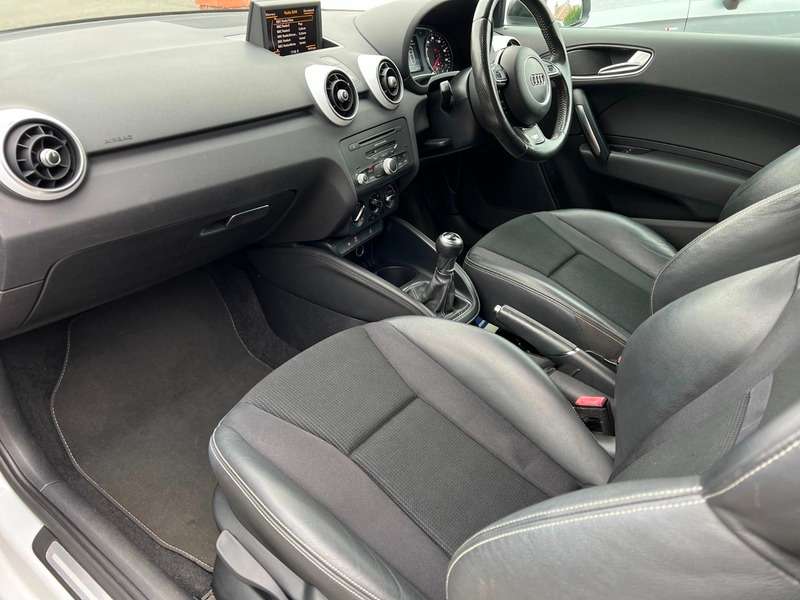 2014 AUDI A1 2014 AUDI A1