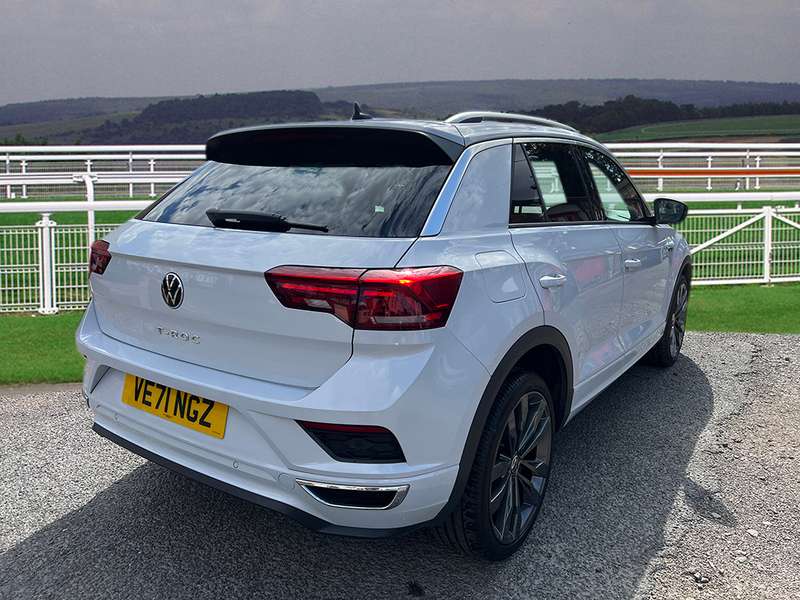 2021 VOLKSWAGEN T-ROC 2021 VOLKSWAGEN T-ROC