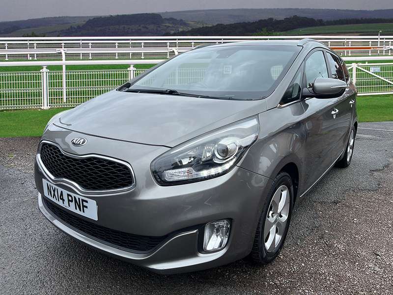 2014 KIA CARENS 2014 KIA CARENS