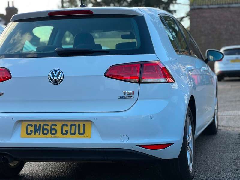 2017 VOLKSWAGEN GOLF 2017 VOLKSWAGEN GOLF