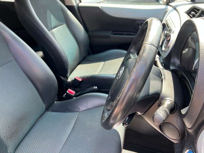 2012 TOYOTA YARIS 2012 TOYOTA YARIS