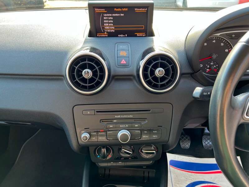 2013 AUDI A1 2013 AUDI A1