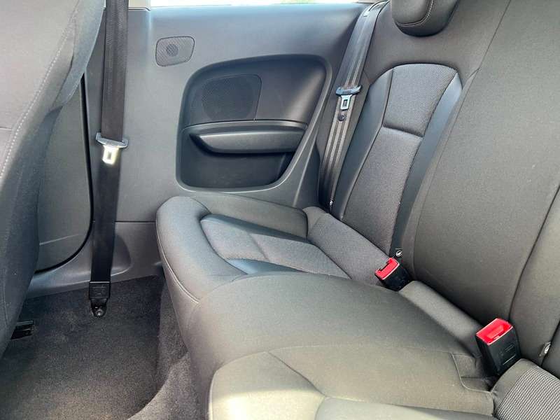2015 AUDI A1 2015 AUDI A1