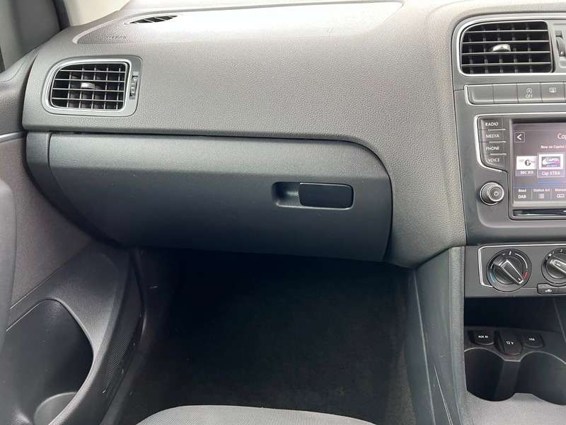 2017 VOLKSWAGEN POLO 2017 VOLKSWAGEN POLO