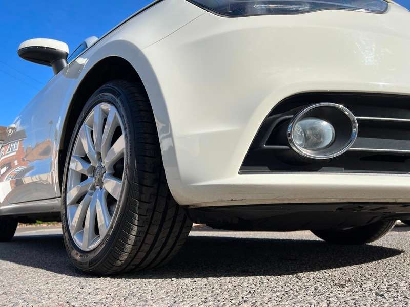 2013 AUDI A1 2013 AUDI A1