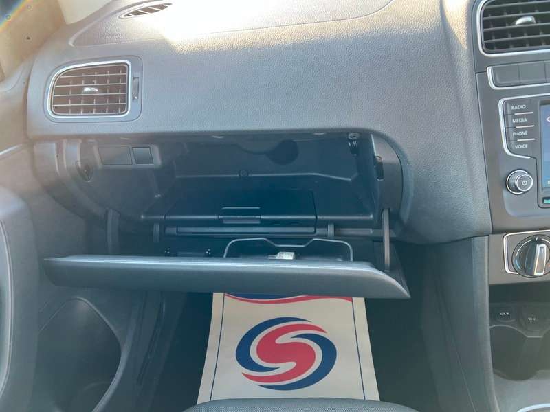 2017 VOLKSWAGEN POLO 2017 VOLKSWAGEN POLO