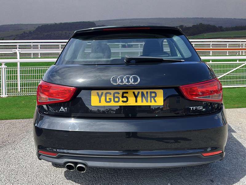 2015 AUDI A1 2015 AUDI A1