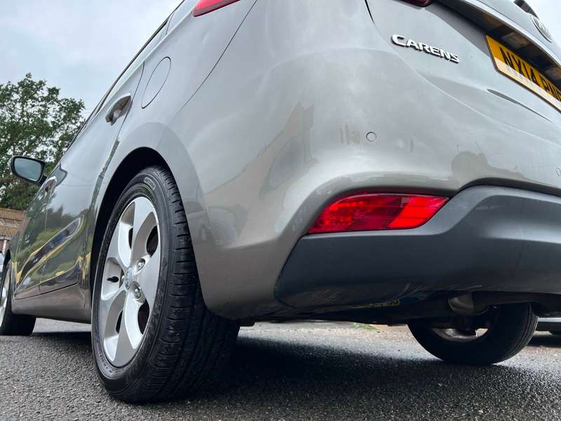 2014 KIA CARENS 2014 KIA CARENS