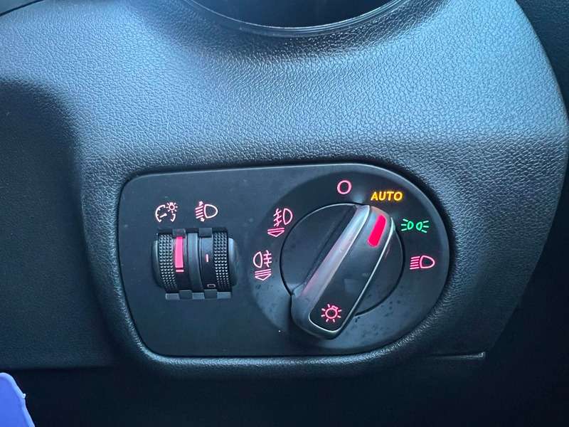 2017 AUDI A1 2017 AUDI A1