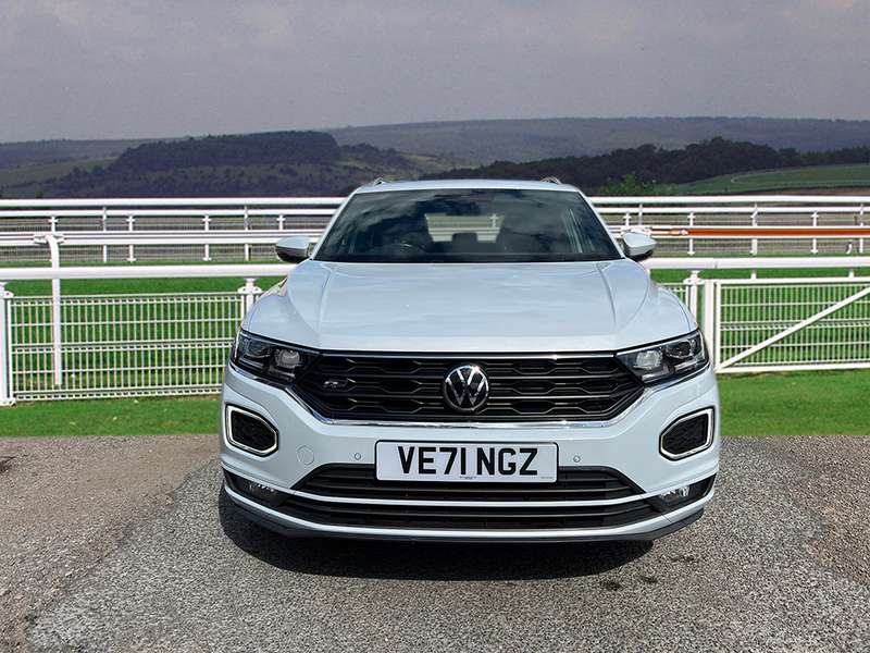 A 2021 VOLKSWAGEN T-ROC R-LINE TDI EVO DSG A 2021 VOLKSWAGEN T-ROC R-LINE TDI EVO DSG