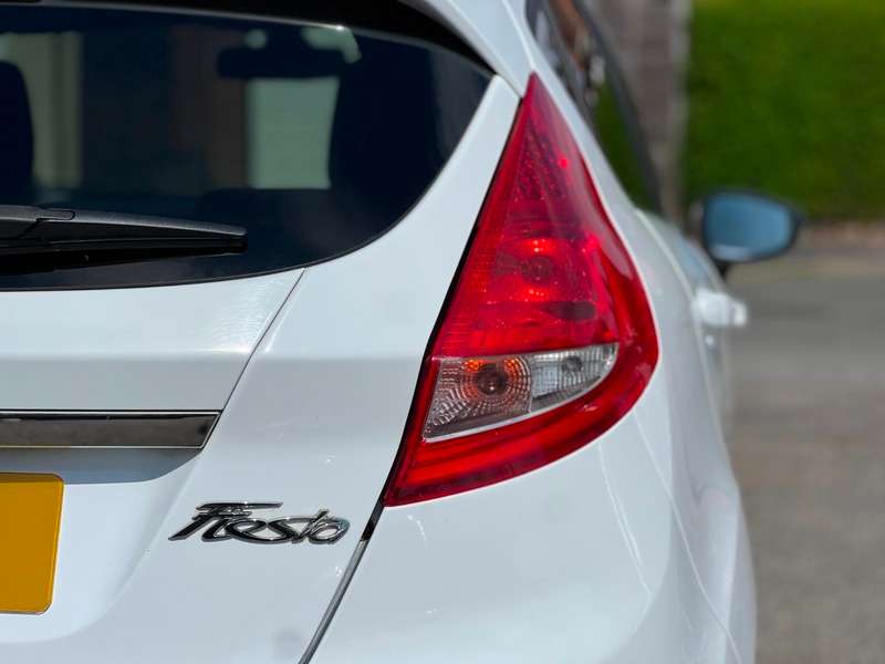 2012 FORD FIESTA 2012 FORD FIESTA