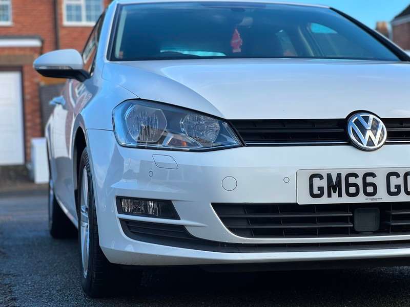 2017 VOLKSWAGEN GOLF 2017 VOLKSWAGEN GOLF