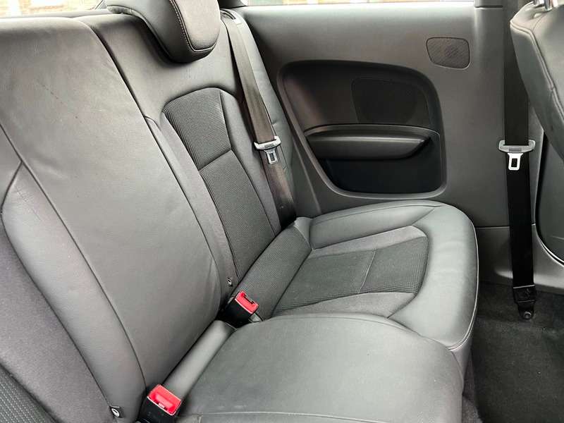 2014 AUDI A1 2014 AUDI A1