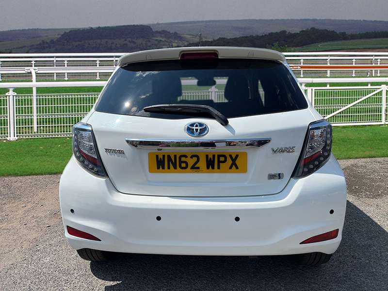 2012 TOYOTA YARIS 2012 TOYOTA YARIS