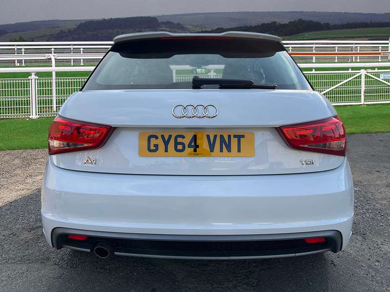 2014 AUDI A1 2014 AUDI A1