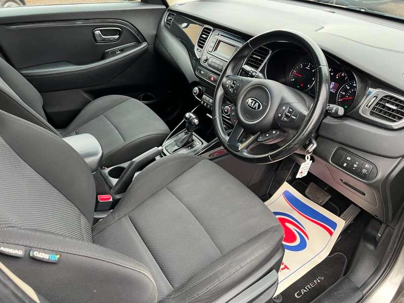 2014 KIA CARENS 2014 KIA CARENS